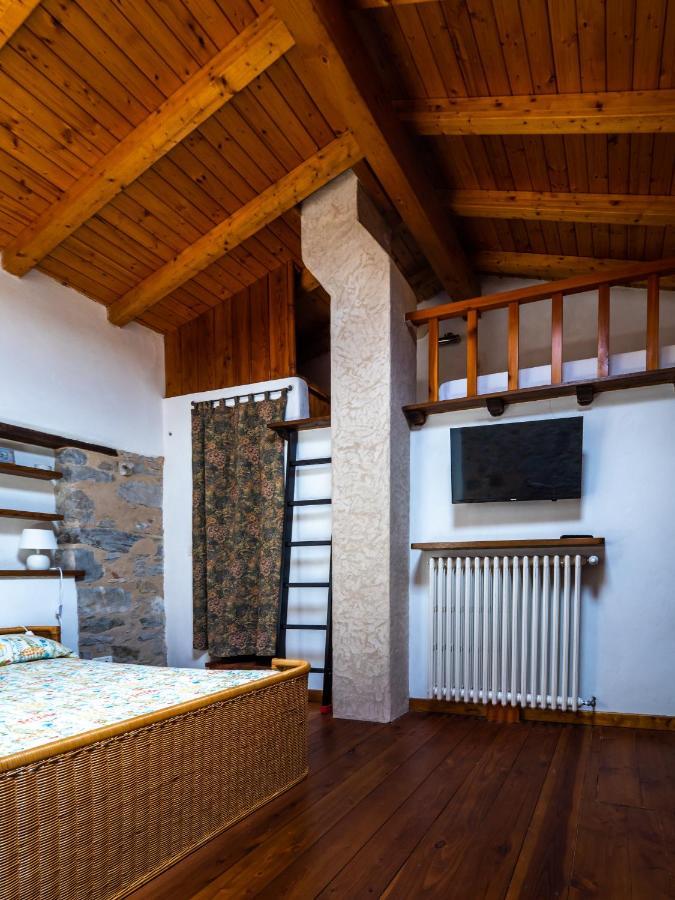 Deliziosa Casetta Sull'Appennino Toscano Montefegatesi Extérieur photo