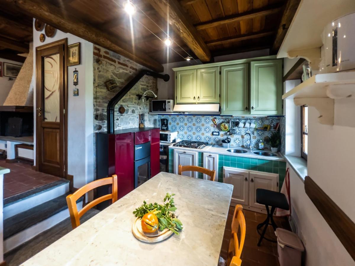 Deliziosa Casetta Sull'Appennino Toscano Montefegatesi Extérieur photo