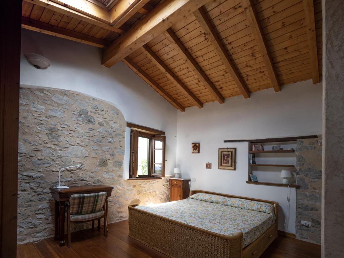 Deliziosa Casetta Sull'Appennino Toscano Montefegatesi Extérieur photo