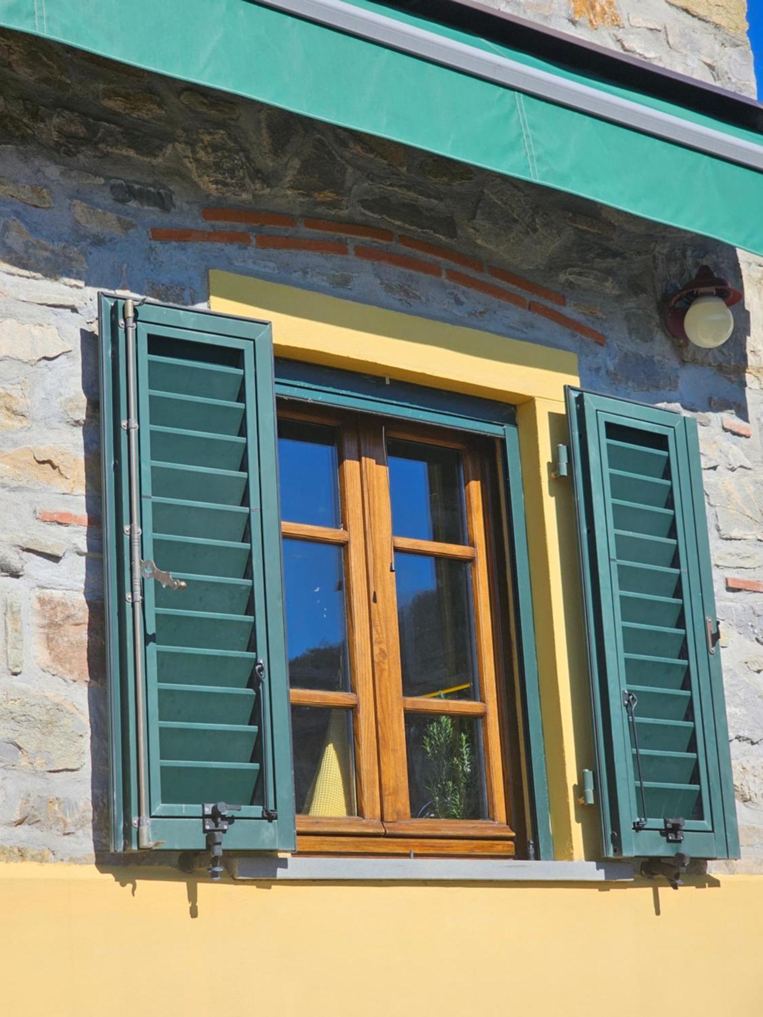 Deliziosa Casetta Sull'Appennino Toscano Montefegatesi Extérieur photo